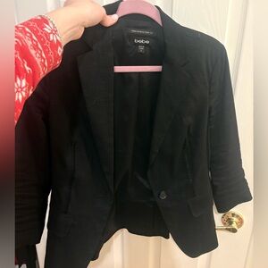bebe Black Women's Single-Button Tailored Blazer